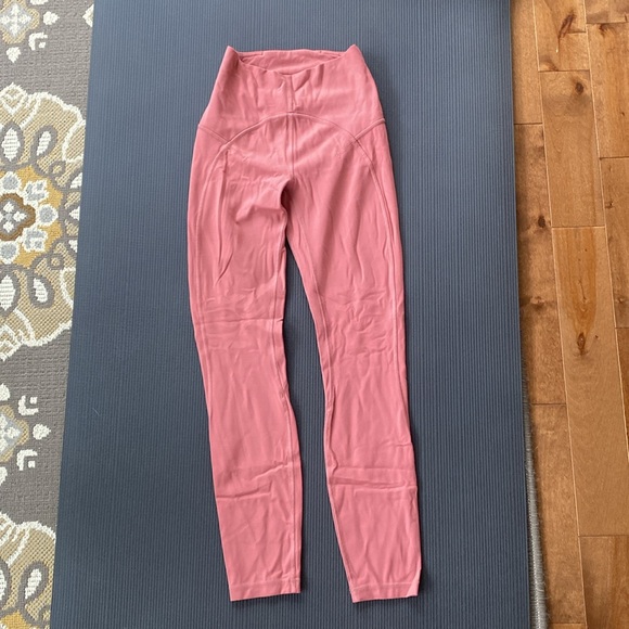 High-rise, Lululemon leggings - Picture 3 of 6